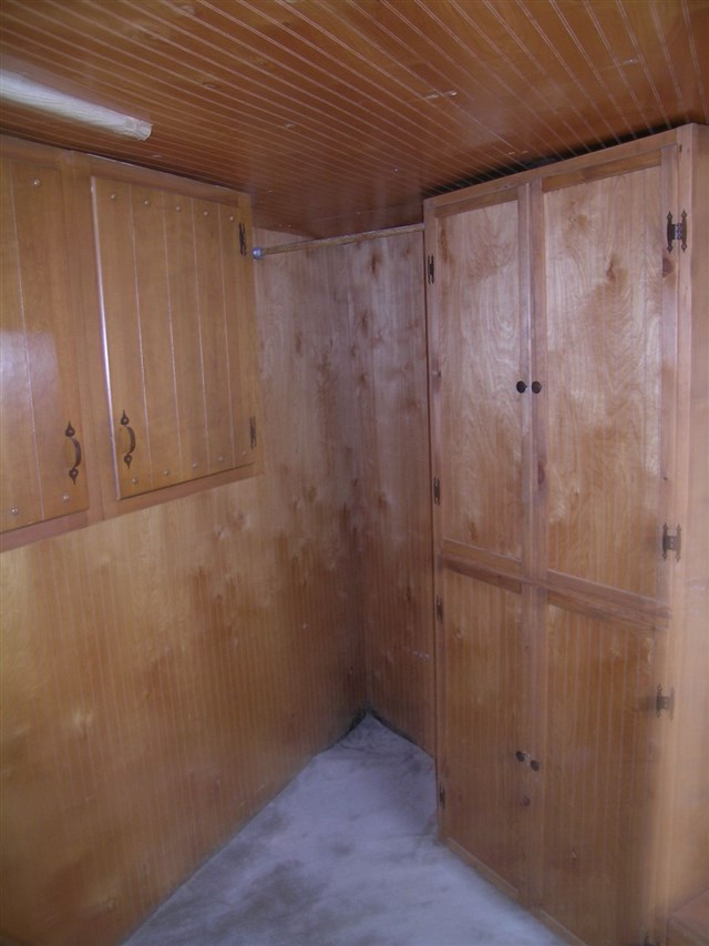Photo 10 of 2002 Kiefer Built Genesis X4 4 Horse trailer Dress GN
