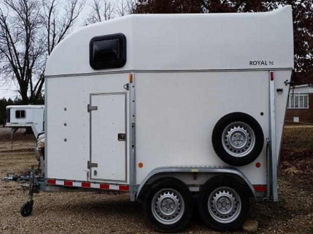 2009 Brenderup Royal TC 2 horse trailer Straight Load with Ramp