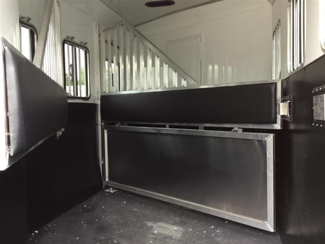 Photo 5 of 2016 Bison Trail Boss 7300BP 3 Horse Bumper Pull