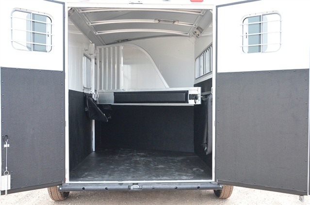 Photo 6 of 2016 4-Star Runabout 2 Horse trailer Slant load