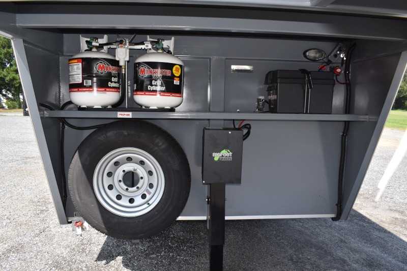 Photo 9 of 2022 Harmar Dixie 7306LQ 3 Horse Trailer