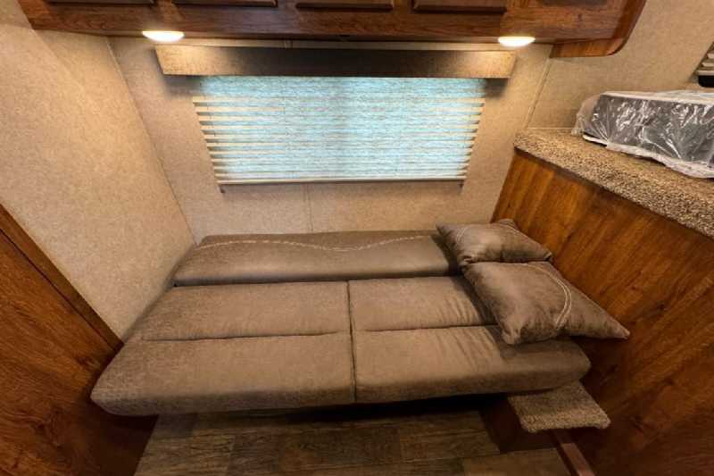 Photo 14 of 2023 Lakota 7209LQ 2 Horse Trailer 
