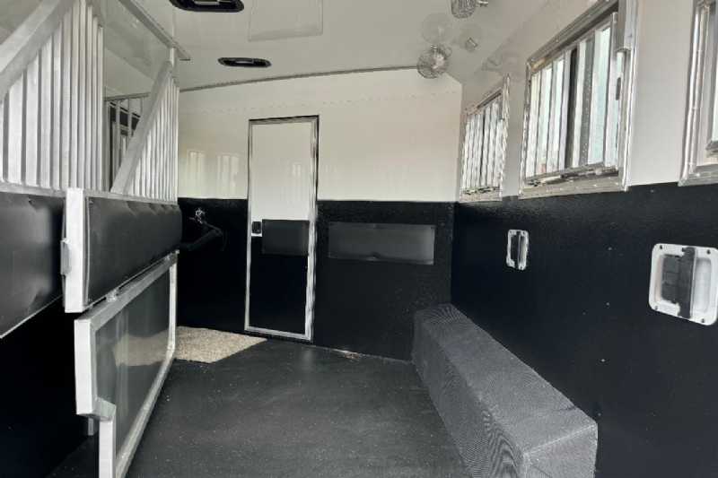 Photo 12 of 2025 Bison Silverado 8317SSGLQ 3 Horse Trailer