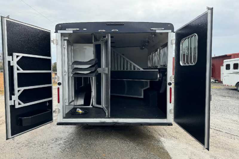 Photo 7 of 2025 Bison Silverado 8317SSGLQ 3 Horse Trailer