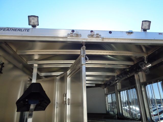 Photo 17 of 2016 Featherlite 9409 3 horse trailer w Escape Door, Awning