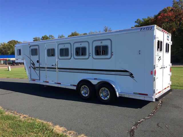 Photo 5 of 2000 Exiss SS400 4 horse trailer