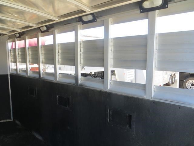 Photo 11 of 2012 Exiss Express CXT 4 Horse Trailer