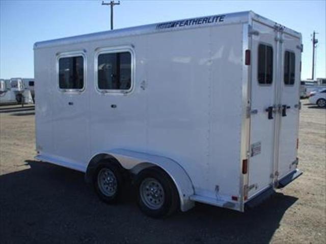 Photo 3 of 2015 Featherlite 9409 2 Horse trailer