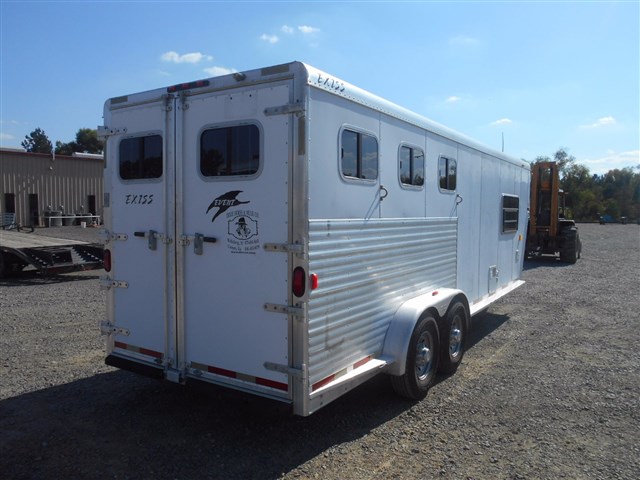 Photo 5 of 2004 EXISS XT308 3 horse trailer