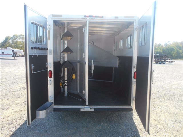 Photo 8 of 2004 EXISS XT308 3 horse trailer